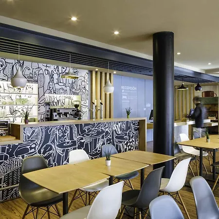 Ibis Granada-2