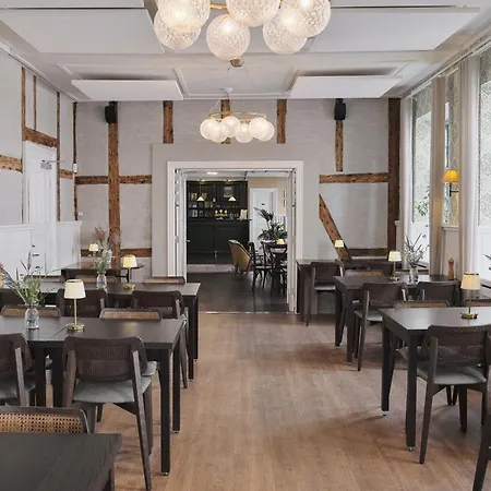 Hotel Aero-2