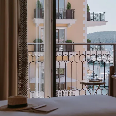 Regent Porto Montenegro-3