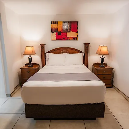 Hotel Cosmos Don Carlos-3