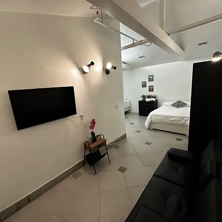 Culver City Hostel-2