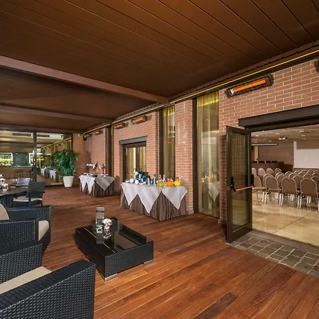 Savhotel Aemilia Bologna-3