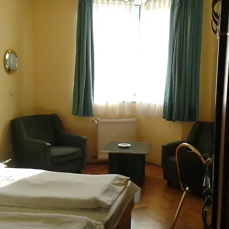 Hotel Bara Budapest-2