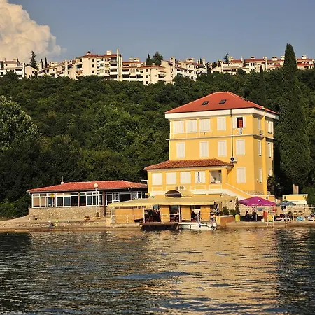 Bed&Breakfast Villa Eva-3