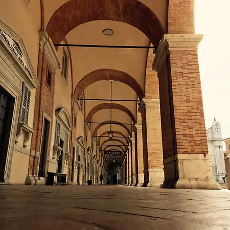Hotel Pellegrino E Pace-2