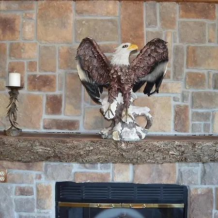 American Eagle Inn & Suites-3
