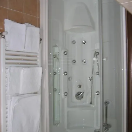 Hotel Chiar Di Luna-2