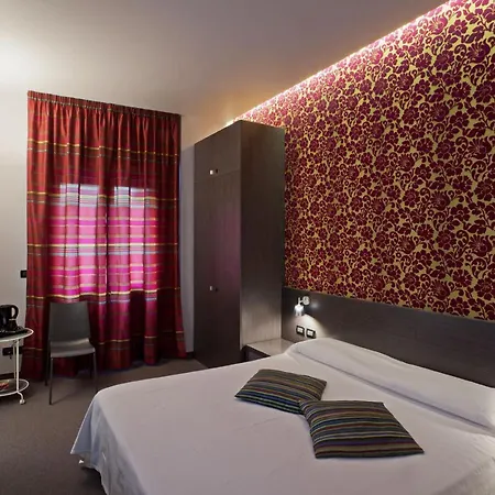 Ma Hotel-2