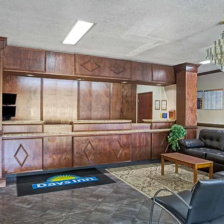 Days Inn By Wyndham Jacksonville South Memorial Hospital-3