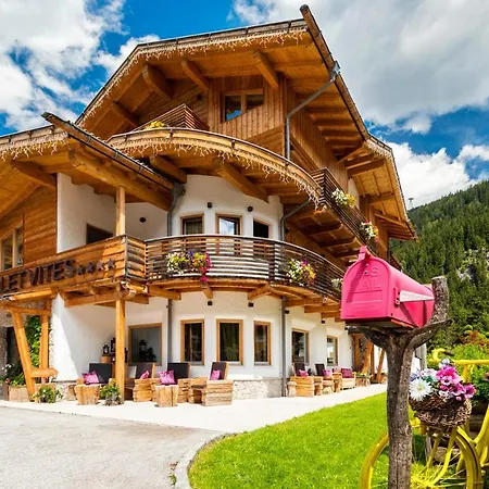 Chalet Vites Mountain Hotel-2