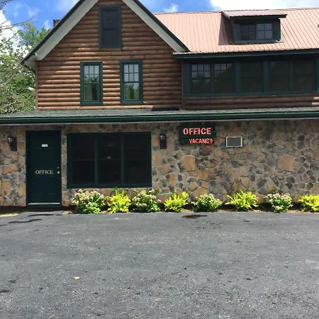 Pine Knoll Hotel Lakeside Lodge & Cabin-2