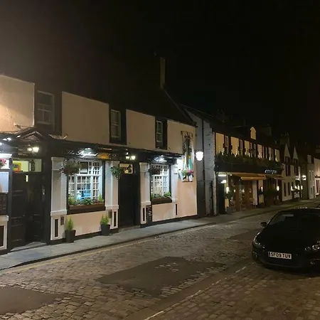 The Stag Head Hotel-2