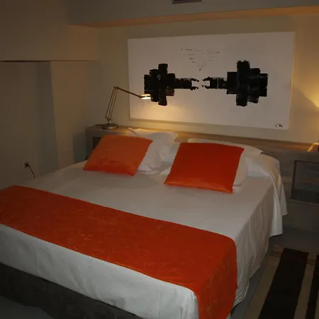 Eco Alcala Suites-3
