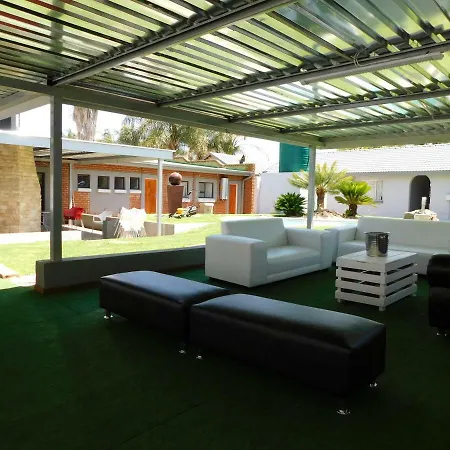 Savannah Guest House-2