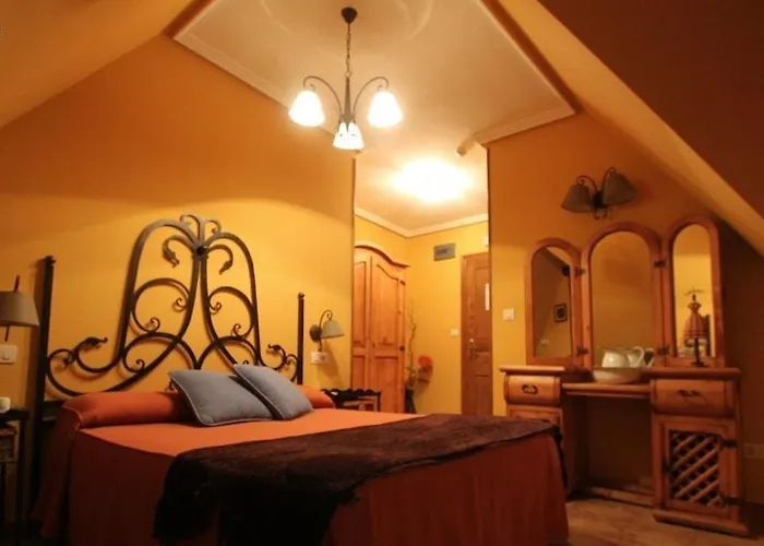 Hotel Rural La Llosa De Samano