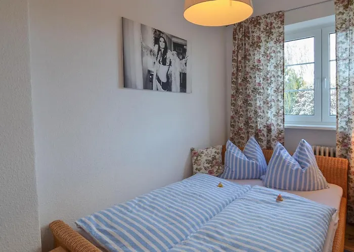 2 Bedroom Lovely Home In Berlin