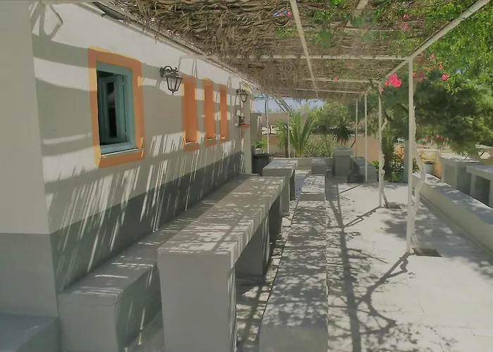 Santorini Camping & Hostel