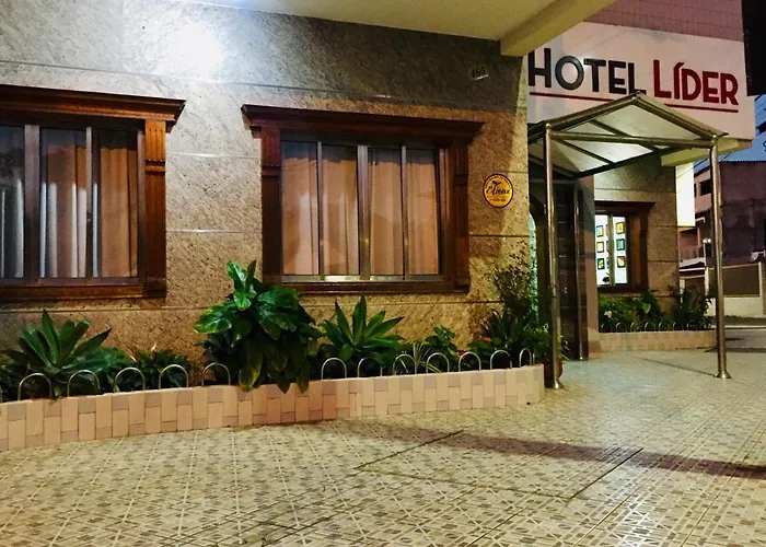 Hotel Líder
