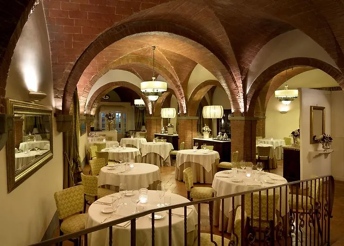 Unahotels Palazzo Mannaioni Toscana