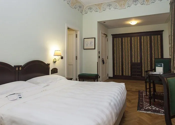 Unahotels Palazzo Mannaioni Toscana