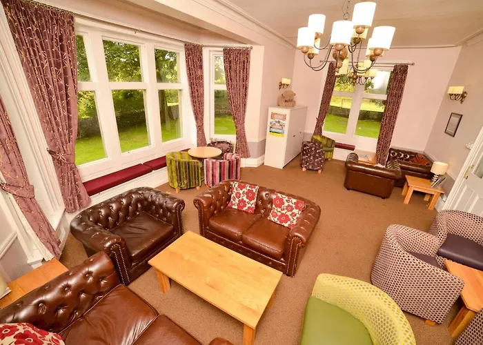 Yha Grinton Lodge