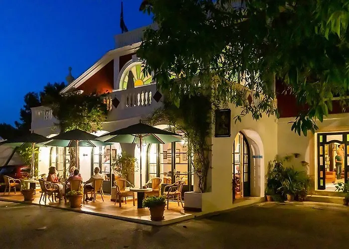 Hotel Del Almirante