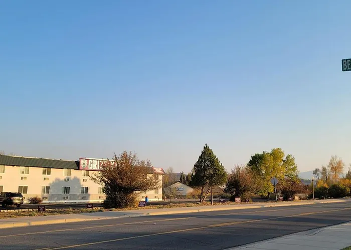 Grizzly Inn