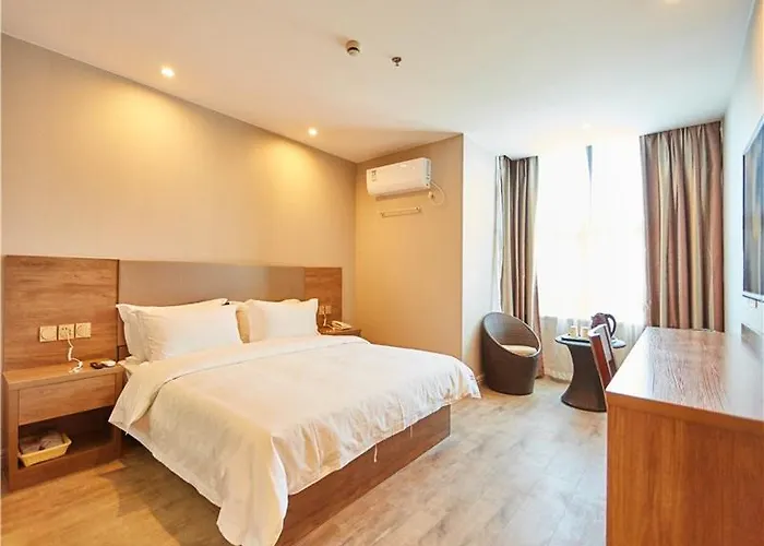 Shell Wuhu City Jinghu District Rehabilitation Road Hotel