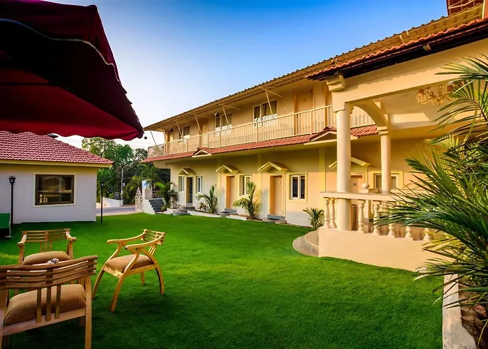 De Lagom Comforts , Comfortable Rooms With Pool & Breakfast - Near Anjuna Beach