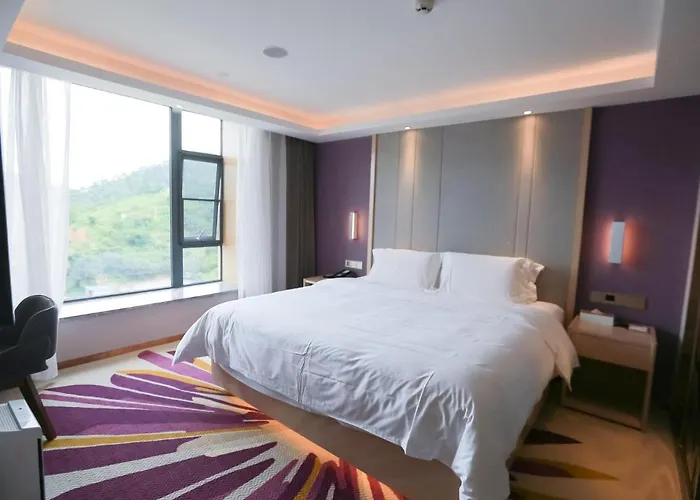 Lavande Hotel