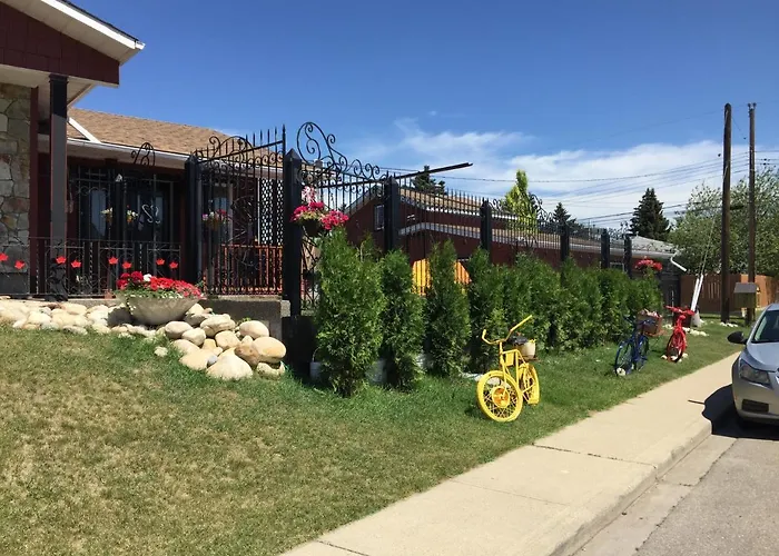 The Calgary Hub Hostel Style Home