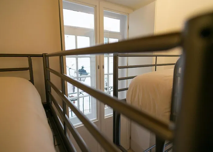 Change The World Hostels - Coimbra - Almedina
