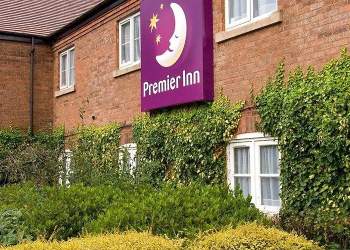 Premier Inn Lichfield North East