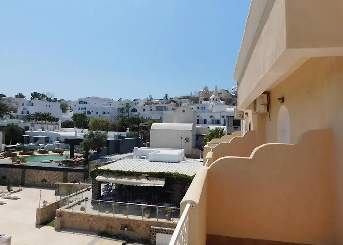 Hotel Fira East