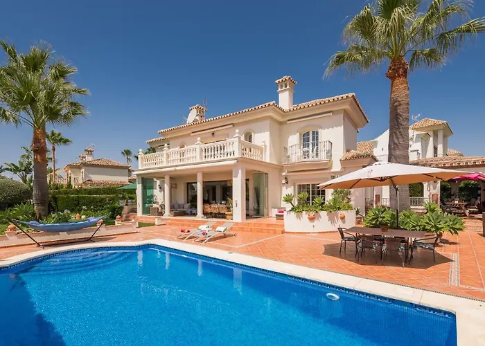 Golden Mile Villa Marbella With Pool Close To Beach