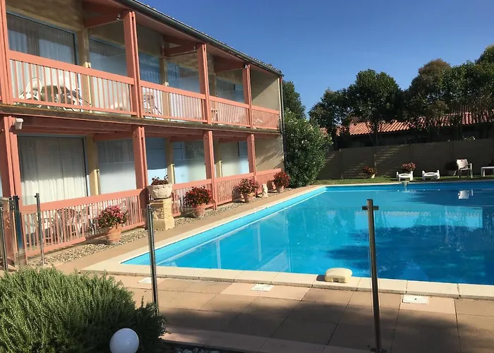 Le Logis Des Cordeliers
