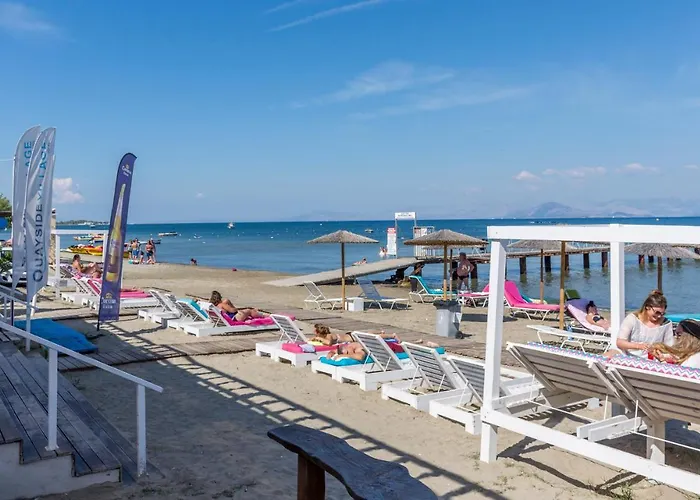 Quayside Village Hotel (Adults Only)