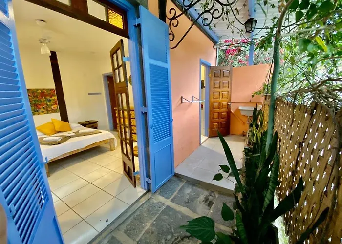 Vila Pequea Pousada Ilhabela