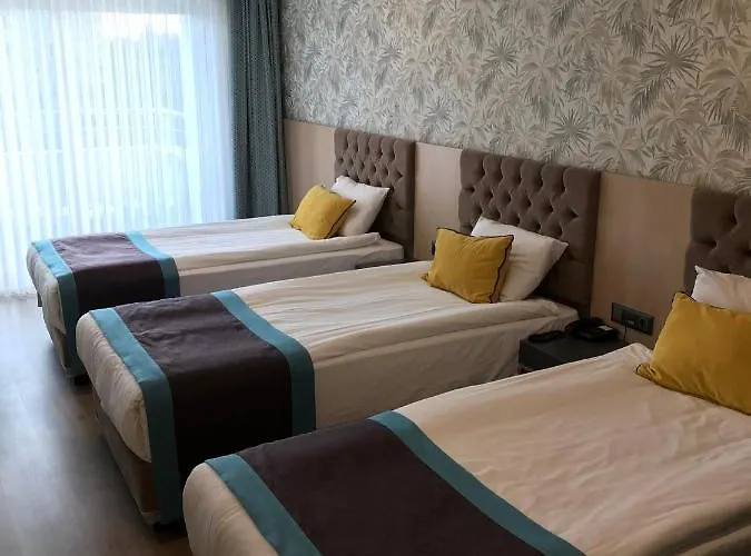 Falez Uygulama Oteli Antalya