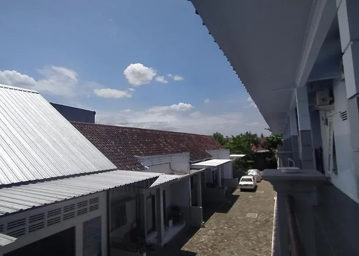 Omah Kost Family Syariah