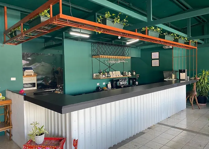 La Hacienda Rooms & Food