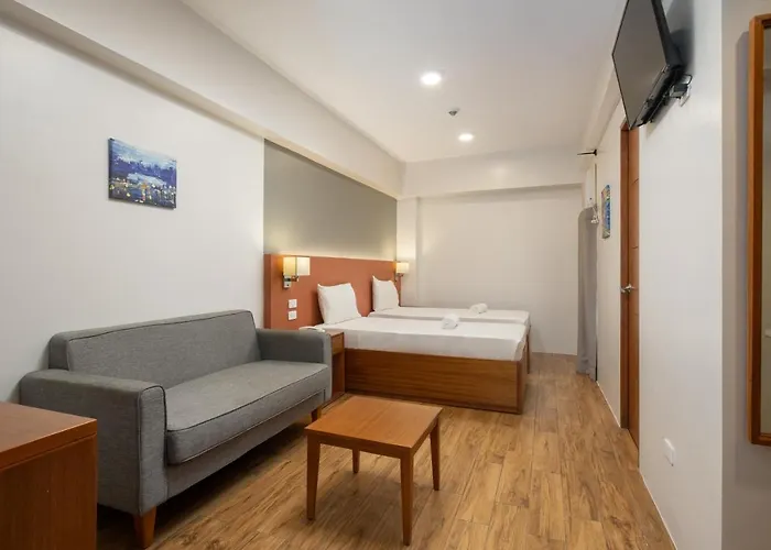 Ihotel Uptown Bgc