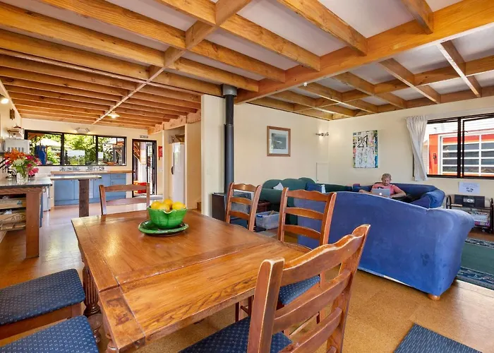 Raglan Backpackers