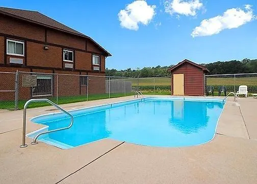 Econo Lodge Blair