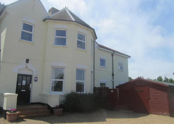 Yha Isle Of Wight Totland - Partner