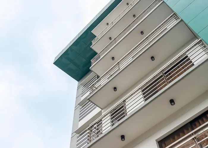 Yellowbell Hotel