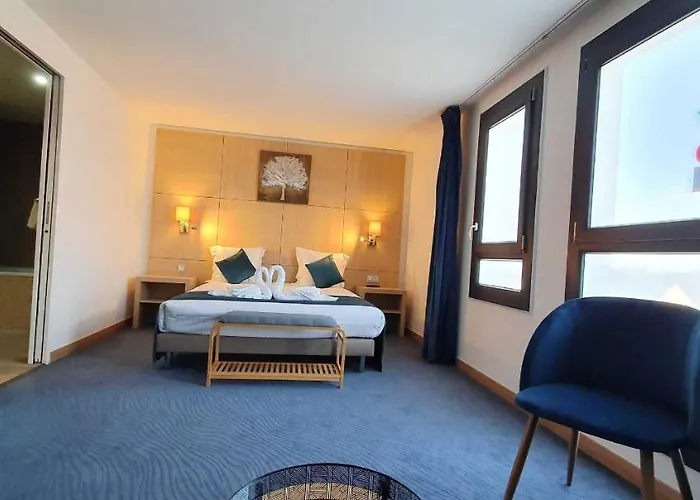 Hotel Du Golf Coignieres