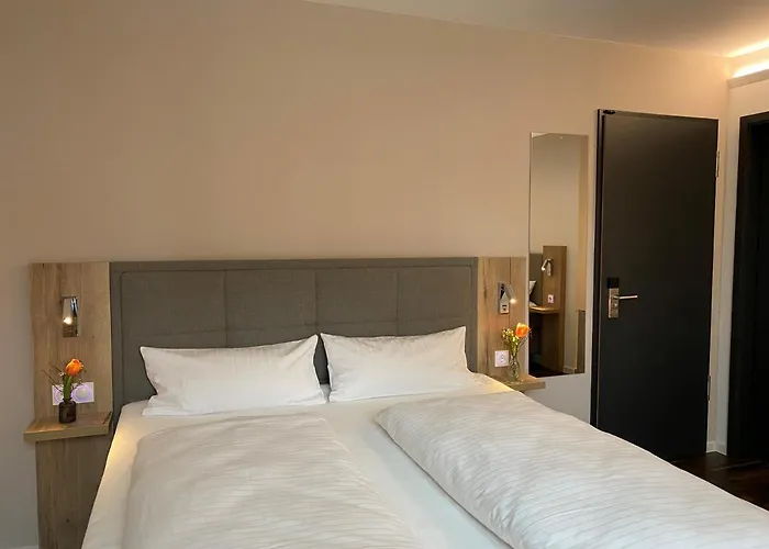 Hotel B4