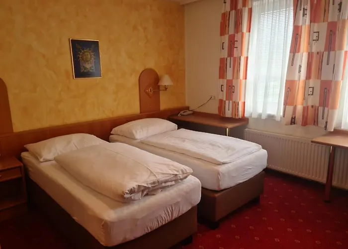 Hotel Wirt im Feld Steyr