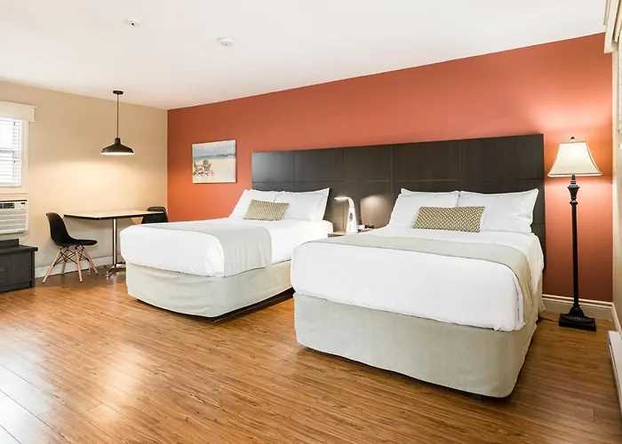 Parlee Beach Motel